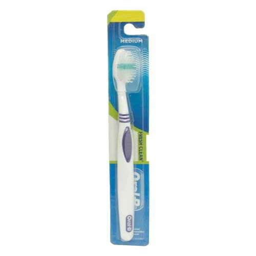 ORAL-B TOOTHBRUSH FRESH CLEAN.